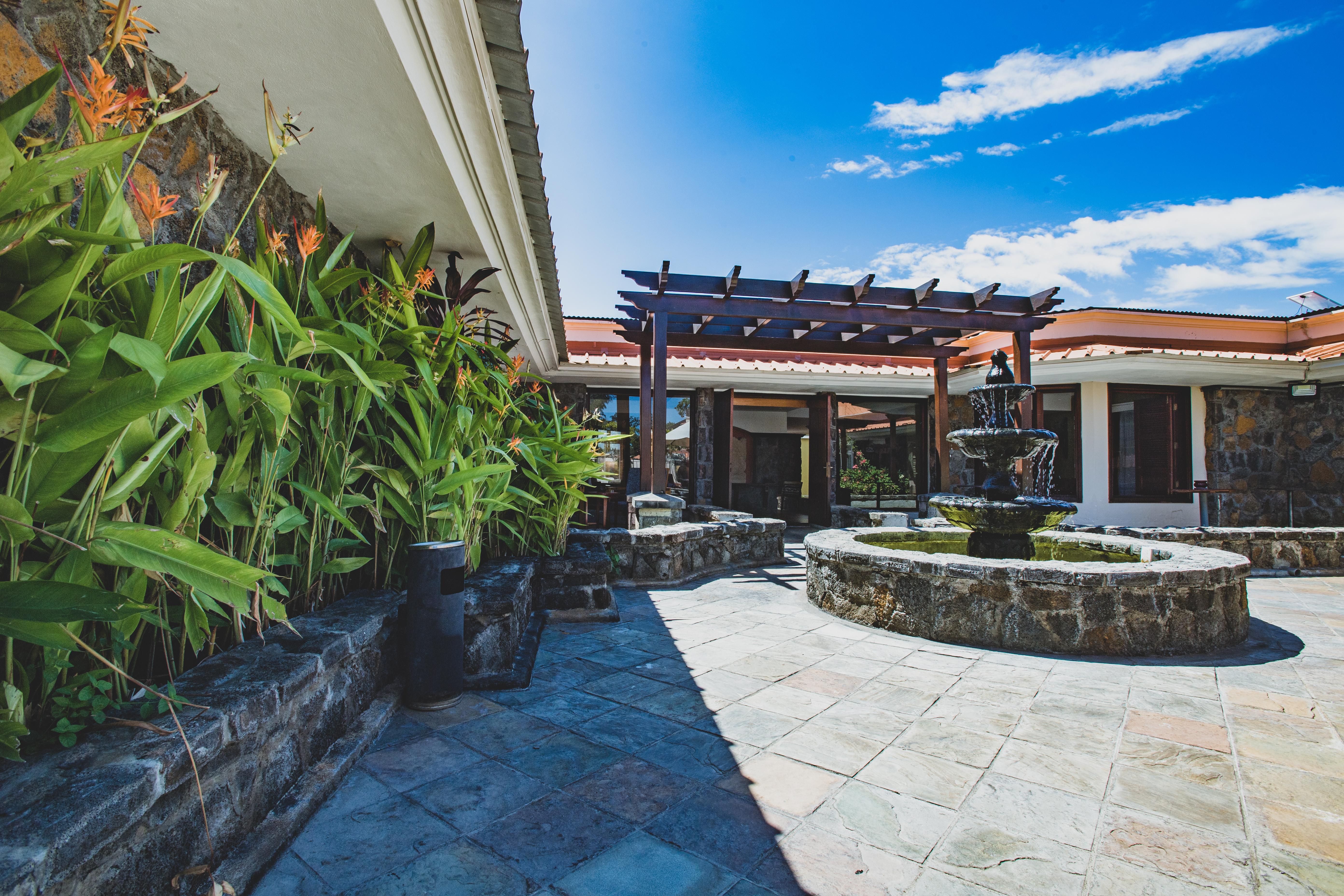 Aanari Hotel & Spa- Mauritius Flic-en-Flacq Exteriör bild