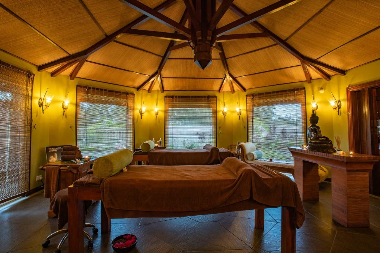 Aanari Hotel & Spa- Mauritius Flic-en-Flacq Exteriör bild
